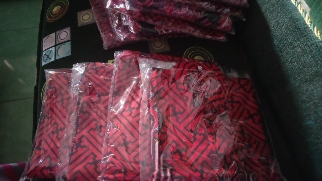 Batik Couple Keluarga Sania Ruffle Ori Ndoro Jowi Dnt Motif Bata Merah