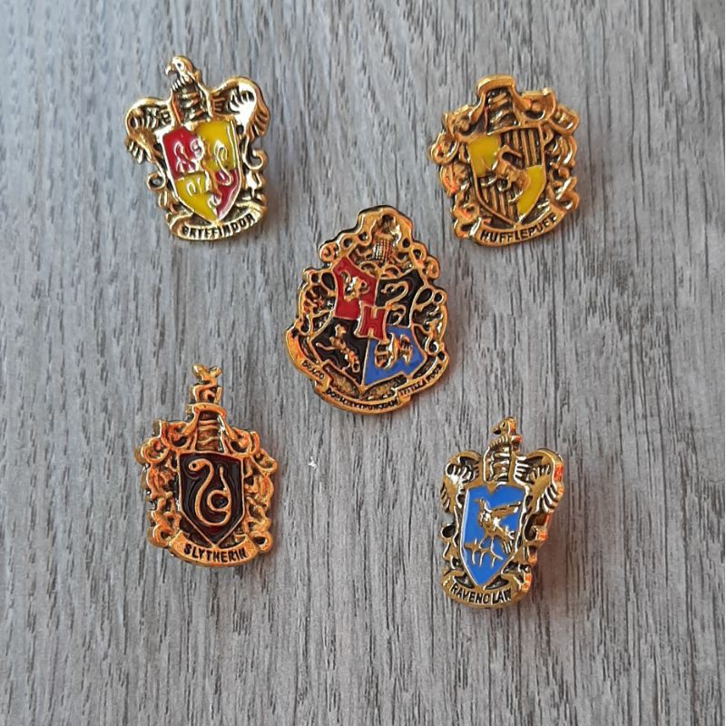 READY Pin Enamel Bros Tusuk Asrama Hogwarts