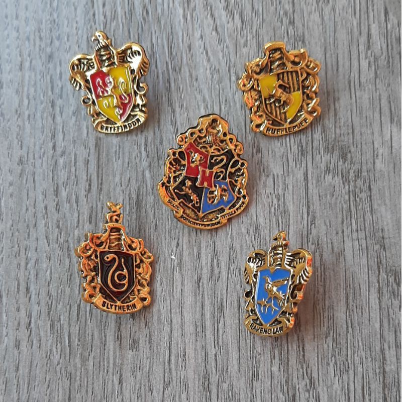 READY Pin Enamel Bros Tusuk Asrama Hogwarts