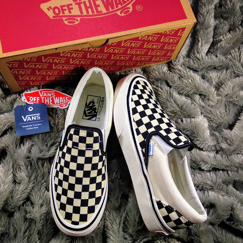 vans checkerboard slip on style