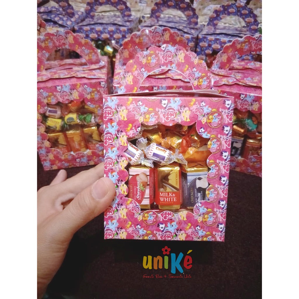 CUPCAKE BOX KOtak Paper Dus snack kue bingkisan ulang tahun anak Kardus