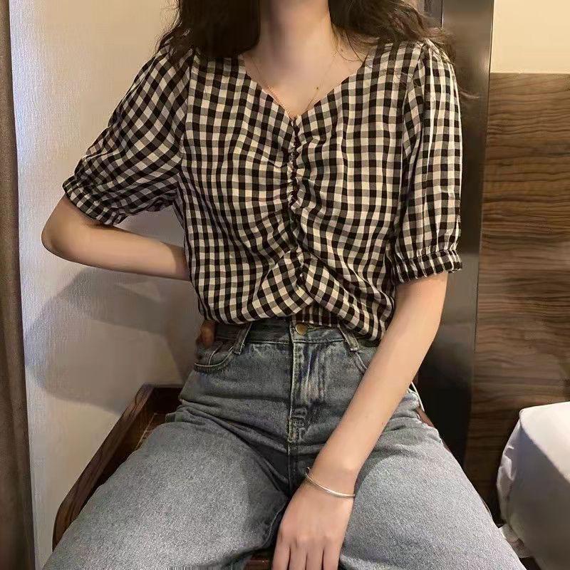 Yeeri Crop Top