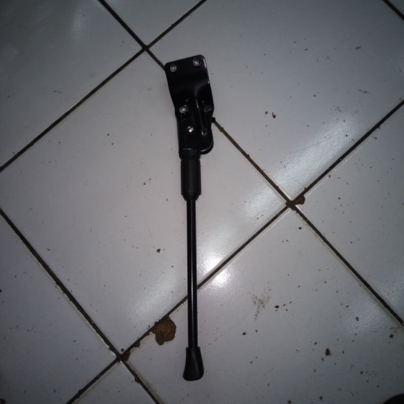 Standar Sepeda Gunung MTB merk Polygon ukuran 27,5inch