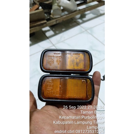 lampu fender samping daihatsu charade g102