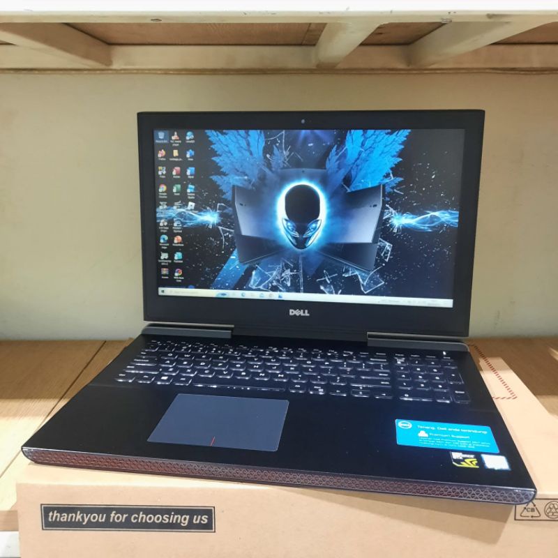 Laptop Gaming Dell 15- 7000 P65F Cor i7-7700HQ Ram 20GB SSD 256GB Nvdia GTX1050Ti dedicated 4GB