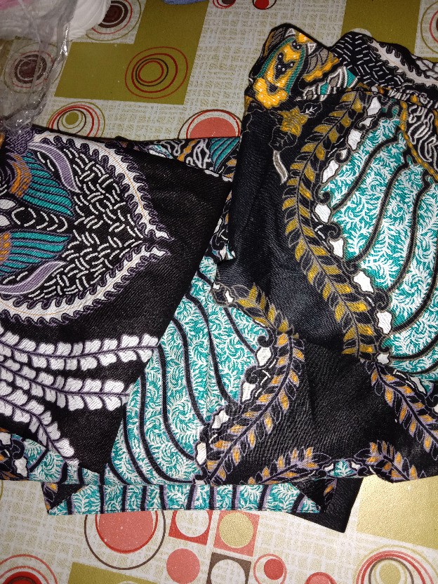 Batik Couple Keluarga Sania Ruffle Ori Ndoro Jowi Dnt - Motif Madu