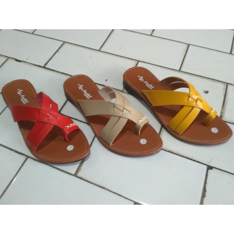 SENDAL CEWEK KULIT CIBADUYUT