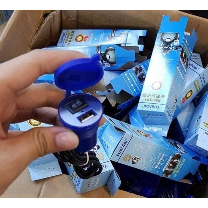 Charger Motor   Charger HP Motor   Charger USB Motor Pasang di Aki