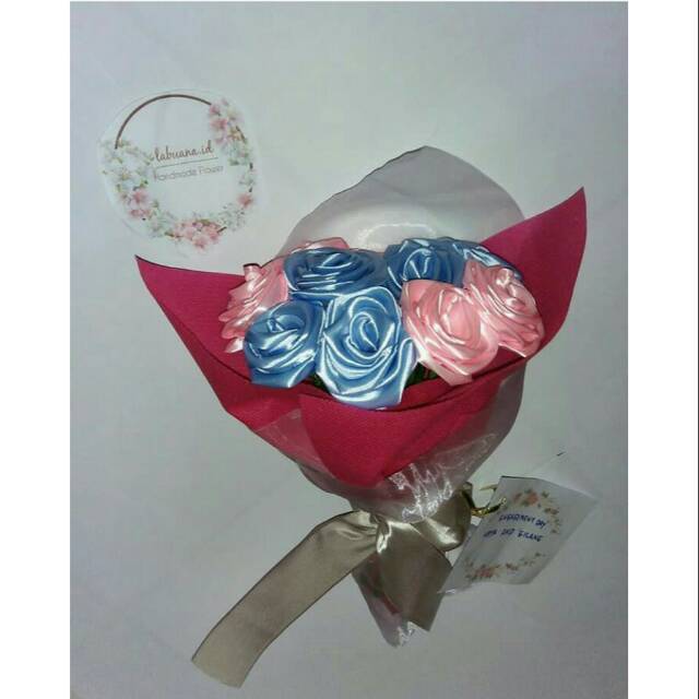 BUKET BUNGA WISUDA / BUNGA / SATIN / BUKET BUNGA SATIN / BUNGA SATIN / TANGKAI / BUCKET BUNGA SATIN 