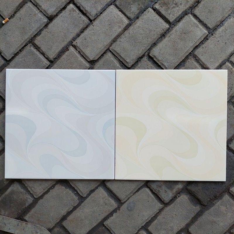 KERAMIK LANTAI CERAMICA COLUMBIA YELLOW GREY 40X40