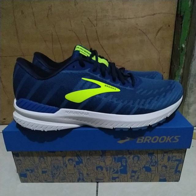 Brooks Ravenna 10
