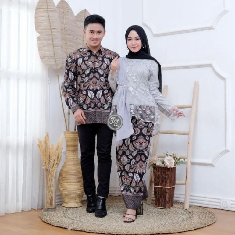 Baju Tunangan 2021 Real Pic Couple Tunangan 2021 Baju Batik Couple Kemeja Couple Brukat