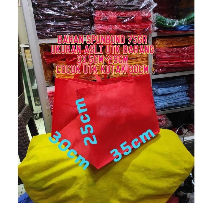

GOODIEBAG KOTAK 30cm, GOODIEBAG CAKE,HAMPERS BAG