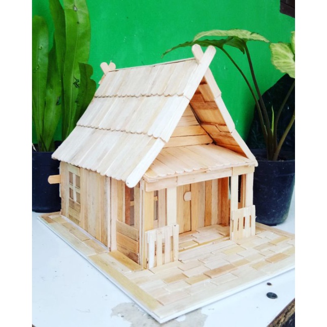 Miniatur Rumah Adat Sunda