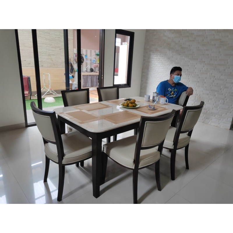 meja makan marmer 6kursi