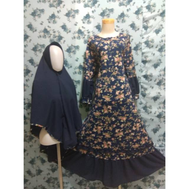 Ootd Gamis Biru Dongker - Jilbab Satin