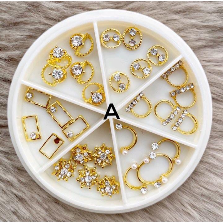 [6PCS ACC WHEEL NAIL ART GEMS] NAIL CHARMS SWAROVSKI AB NAIL ART PEARL / NAIL /KUKU