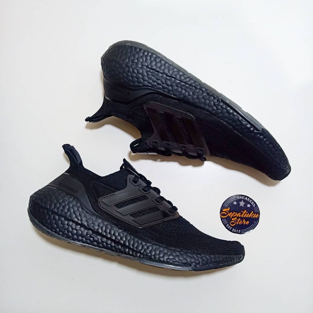 black ultra boost cleats