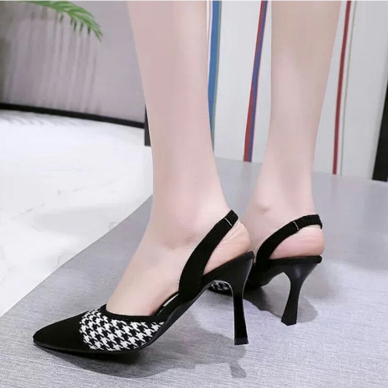 AGI6721 Heels Runcing Wanita Fashion Import Hak Tinggi Motif Kotak Ready Jakarta BIsa COD (With Box)