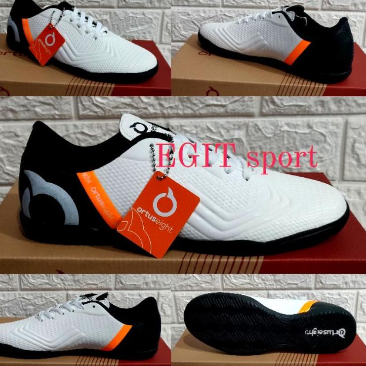 SEPATU FUTSAL  OLAHRAGA JOGO SALA IN  "TTG. 755443"