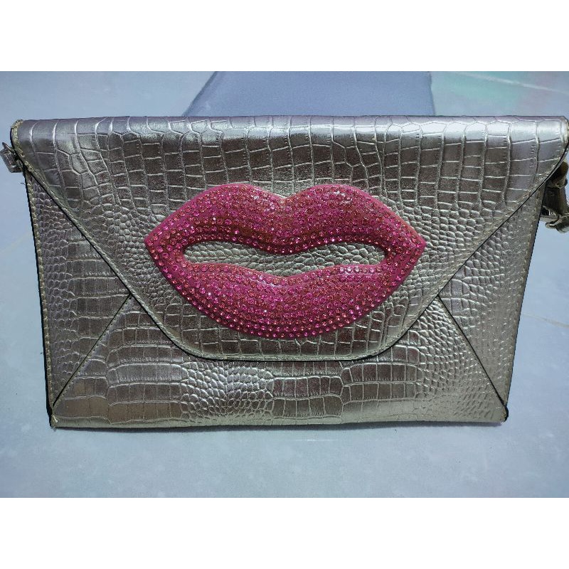 Tas import merk Yi Ming
