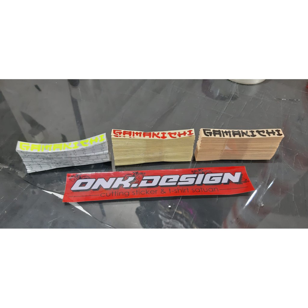 

cutting sticker stiker bebas desain printing waterproof label merk laminasi 115