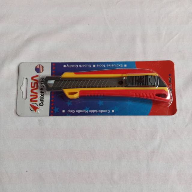

Cutter gagang plastik / pisau kater / kater pisau