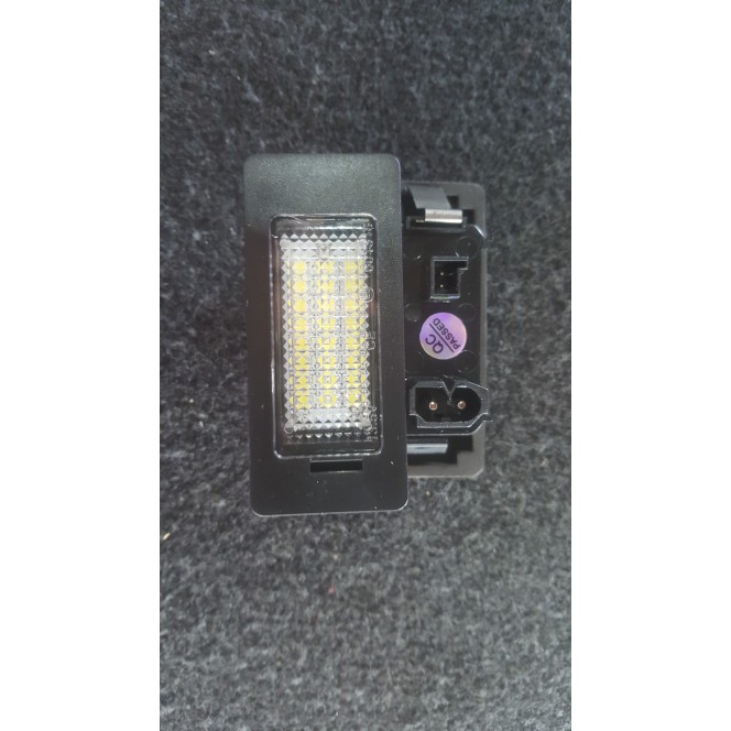 lampu mika plat nomor bmw e90 e60 x1