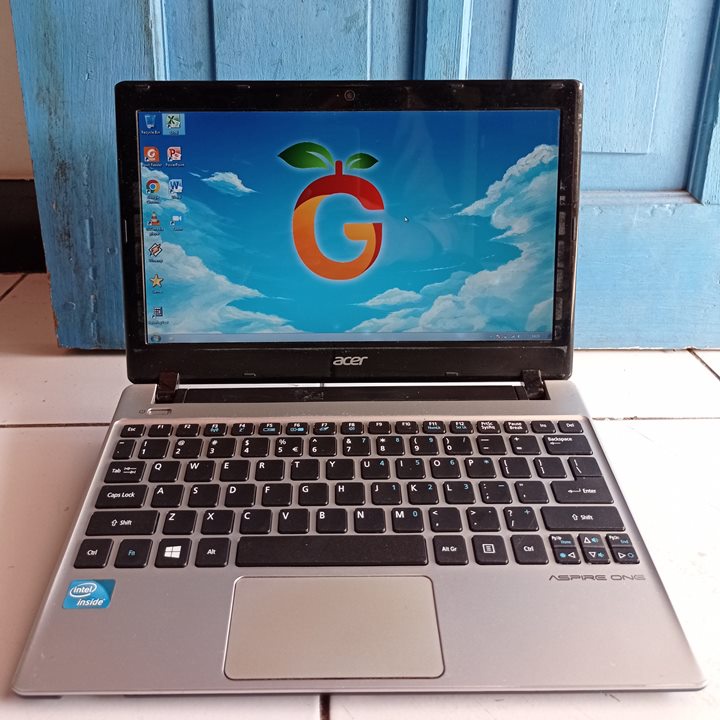 Acer Aspire One 756 Silver Perak Layar 12 Inch HDD 320GB RAM 2GB/4GB Intel Netbook Notebook Second Bekas