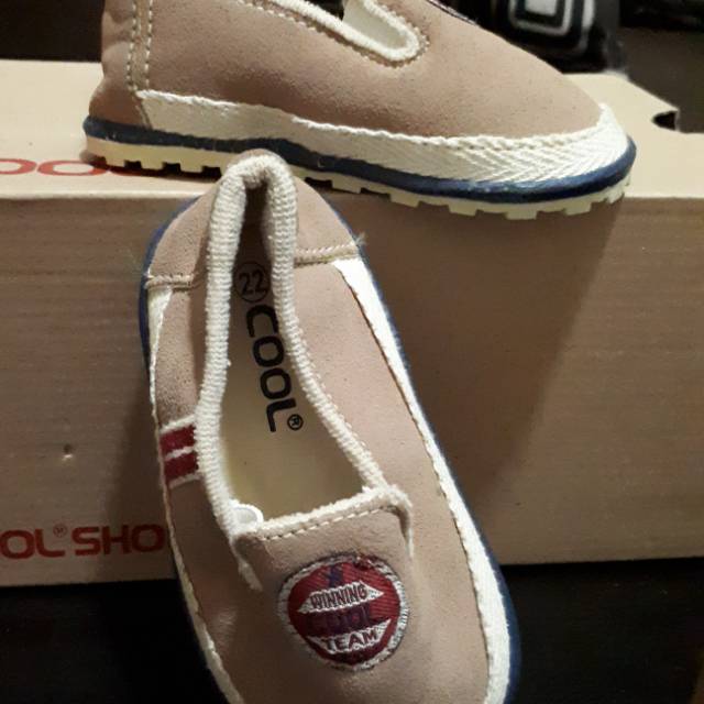 Sepatu Merk Cool Kids