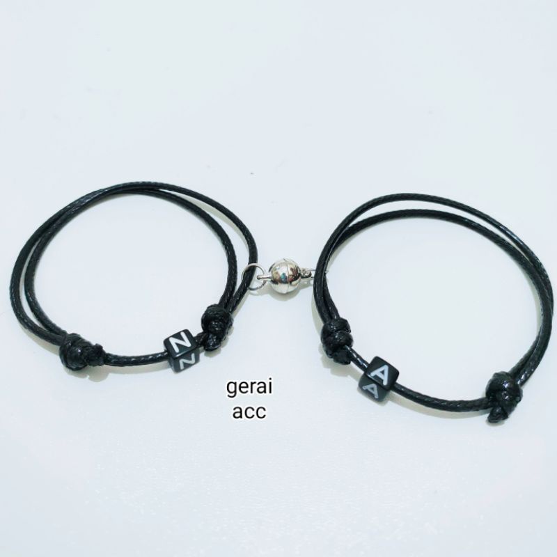 Gelang Couple Magnet inisial