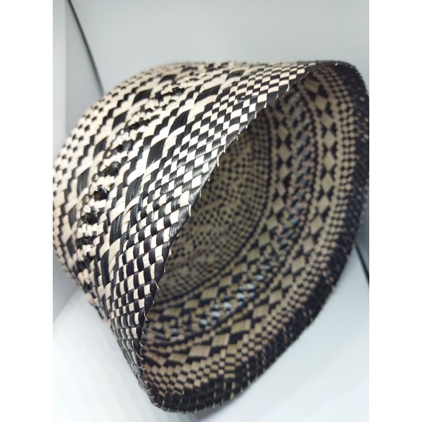 Peci - songkok anyaman pandan