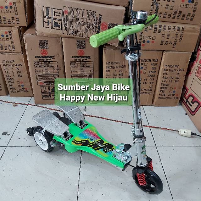 Scooter Skuter injak Happy New RMB