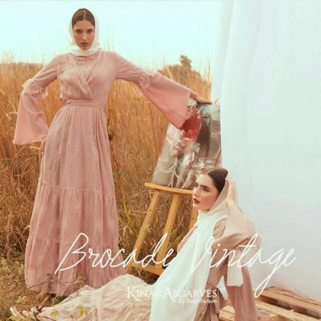 BROCADE VINTAGE BY KINARASCARVES