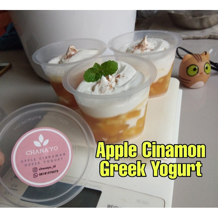 

GREEK YOGURT APPLE CINAMON