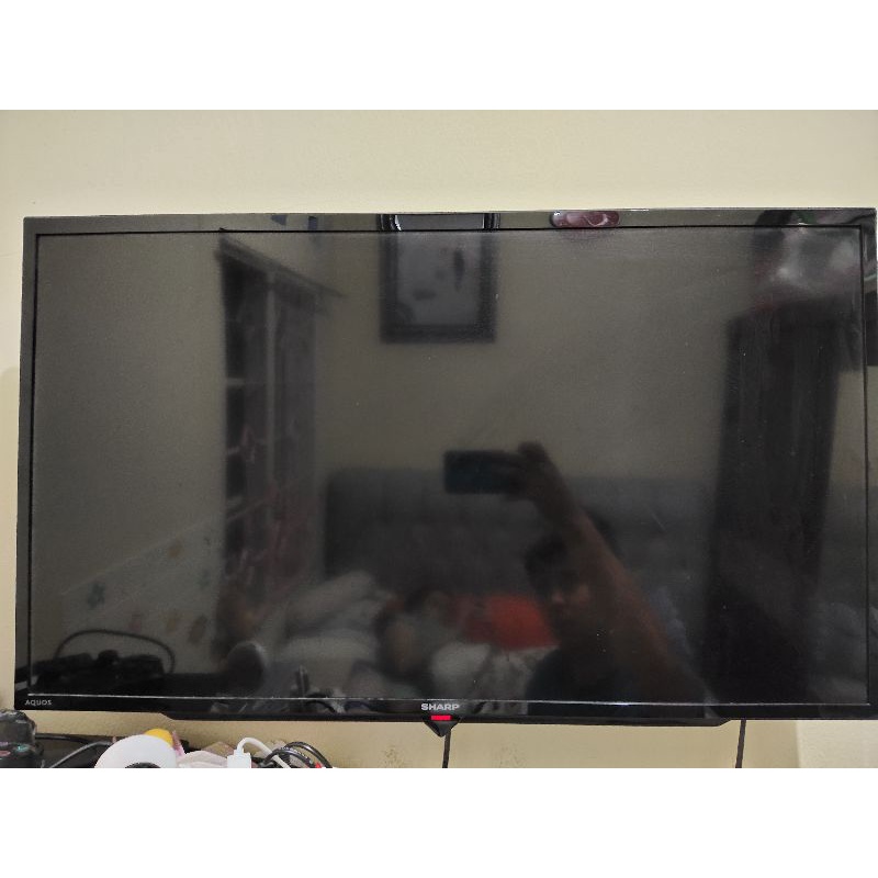 TV Sharp LCD Aquos 32 inch Second