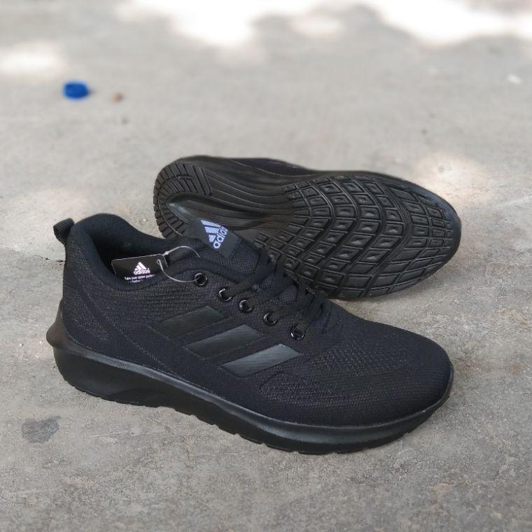 ❆ Sepatu Adidas Hitam Polos Sneakers Pria Wanita ⇭