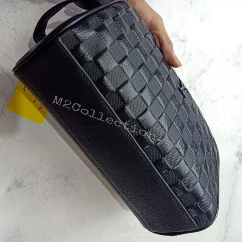 Pouch Bag/Handbag LV Damier Embos Leather Clutch/Tas Tangan Kulit Asli Import