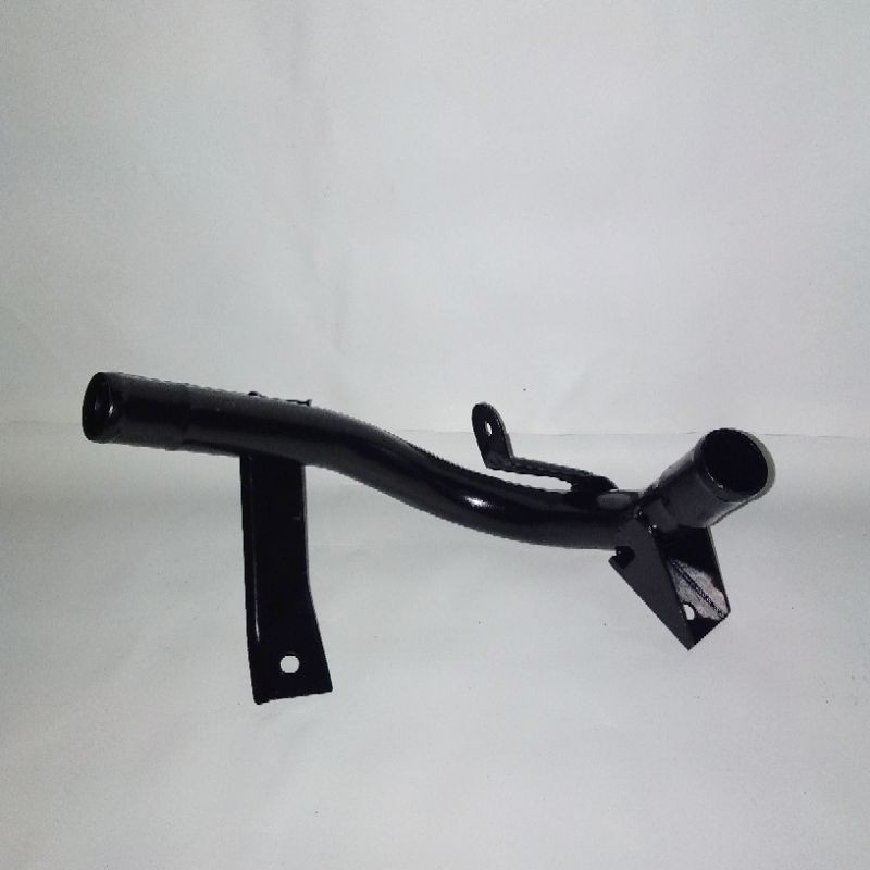 PIPA RADIATOR BAWAH HITAM AVANZA