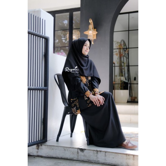 Gamis batik Twopiece Riyani warna hitam