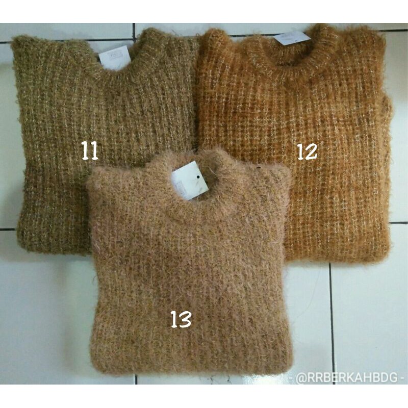 Sweater O Neck Basic Bulu Supersoft Kualitas Ekspor (Section 1)