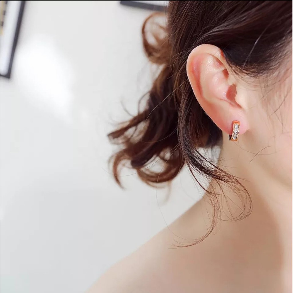 Anting Jepit Baja Titanium Dengan Cubic Zircon Warna Rose Gold, Gold dan Silver