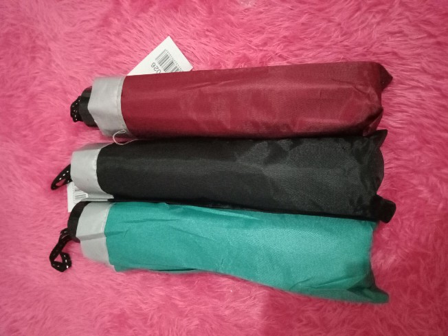 Payung Lipat 3 Polos Warna Warni