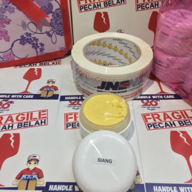 krim | cream | krim siang | krim pembersih wajah | cream pemutih wajah | Cream Siang Hn 30gr