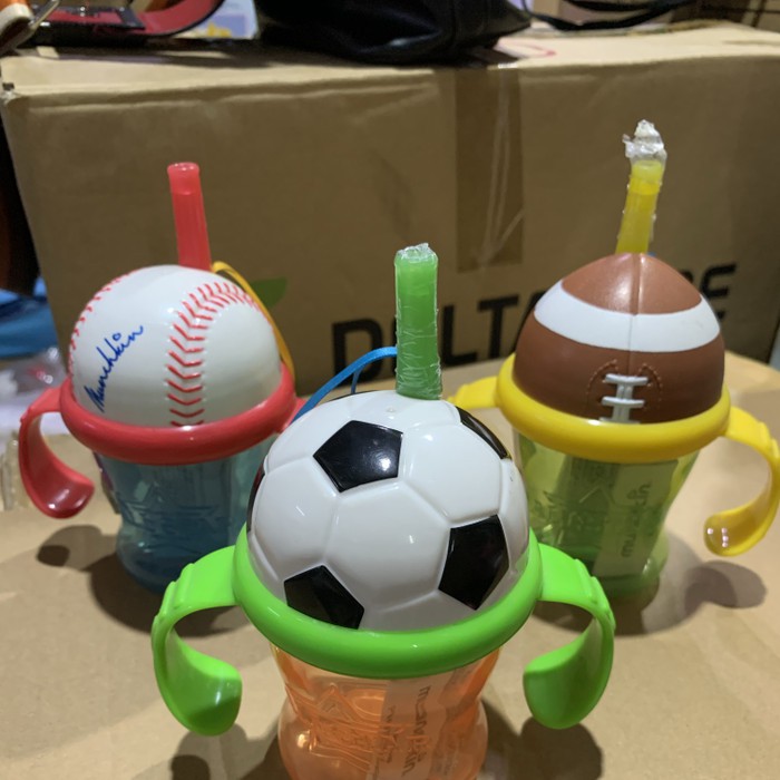 Munchkin Sport Cup Soccer Alat Makan Bayi [ CU 701 ]