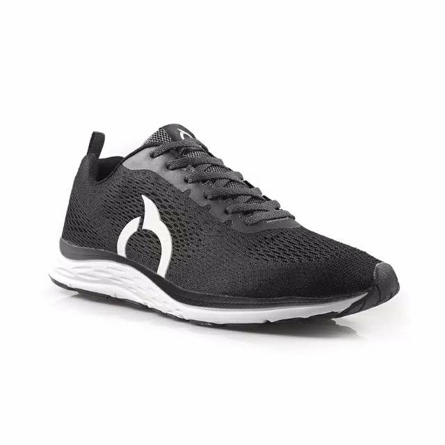 Ortuseight running vector black