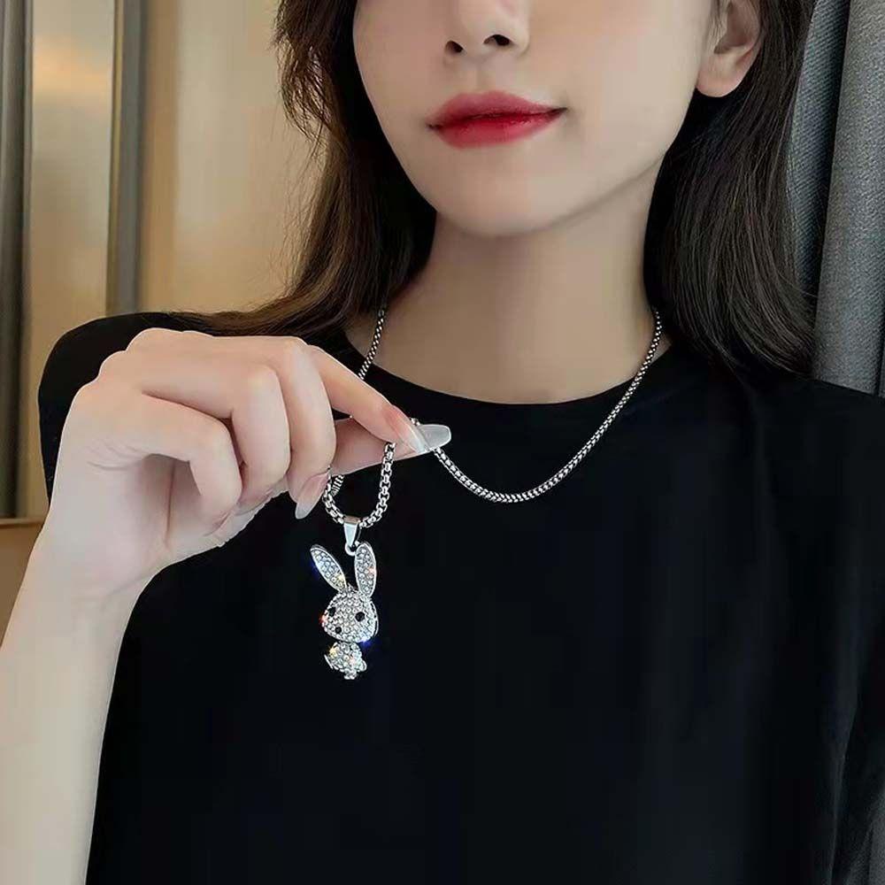 Mxbeauty Wanita Kalung Pria Lucu Double Layer Kartun Kelinci Perhiasan Fashion Rabbit Liontin Berlian Imitasi Rantai Logam Baja Titanium Choker