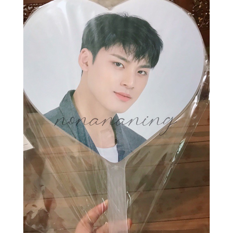 SEVENTEEN Official Image Picket CARATLAND
