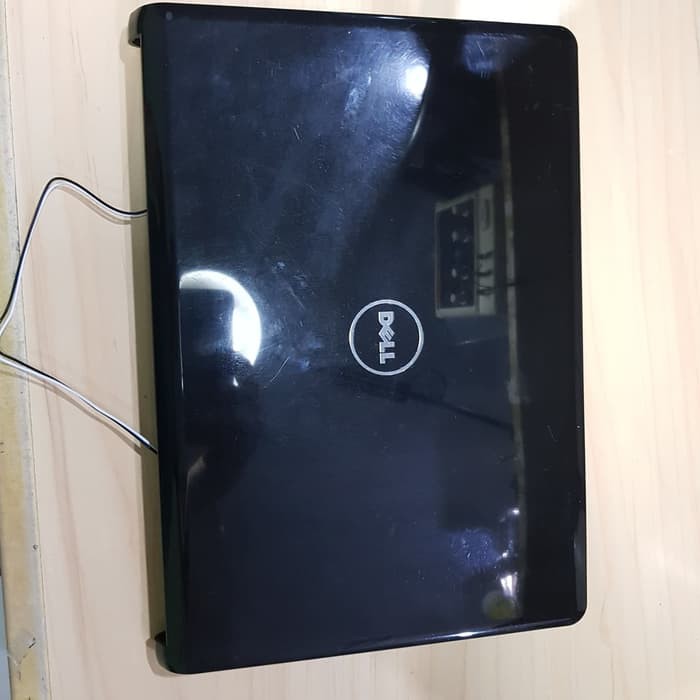 Case LCD Dell Inspiron 1464 termasuk Bezel frame