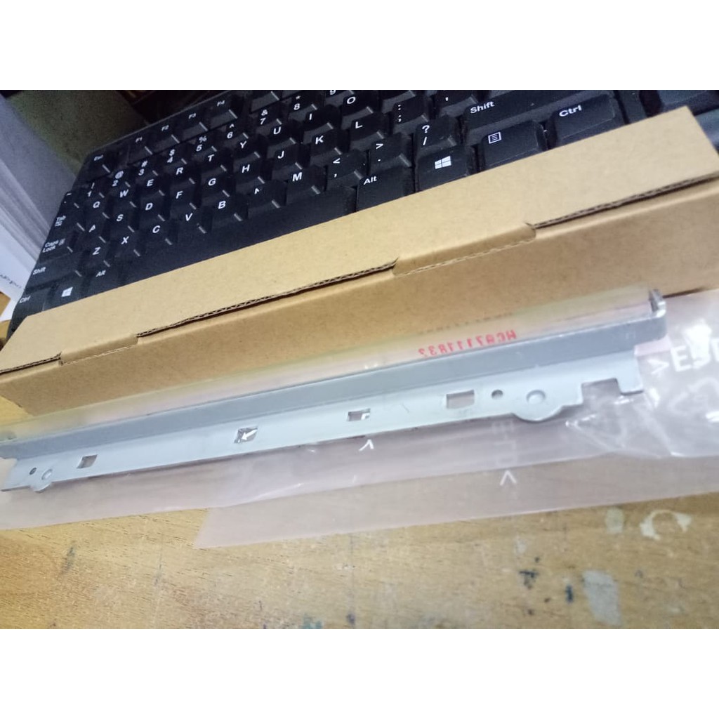 Wiper Blade Transfer Belt ITB Laserjet M553 new original